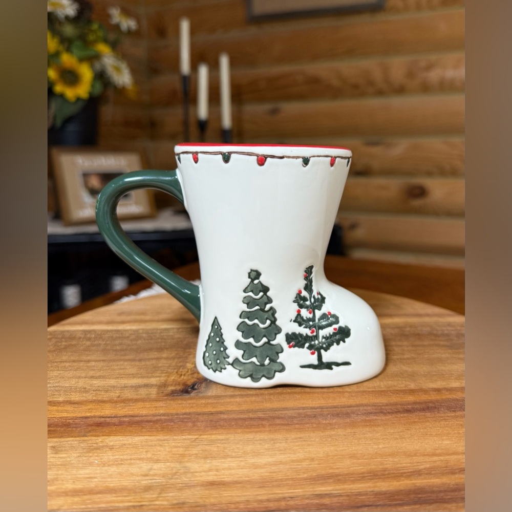CHRISTMAS TREE FARM Ceramic Boot Shaped Mug - Picture 3 of 4